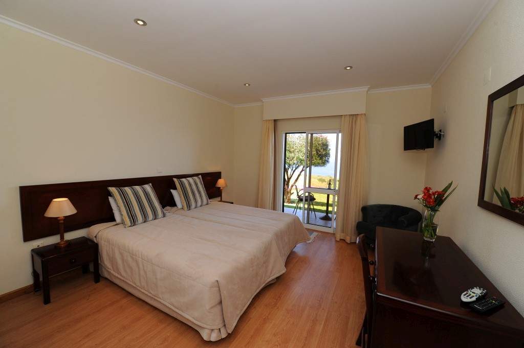 Residencial Farol Bed & Breakfast ปอนตา ดู ปาร์โก ภายนอก รูปภาพ