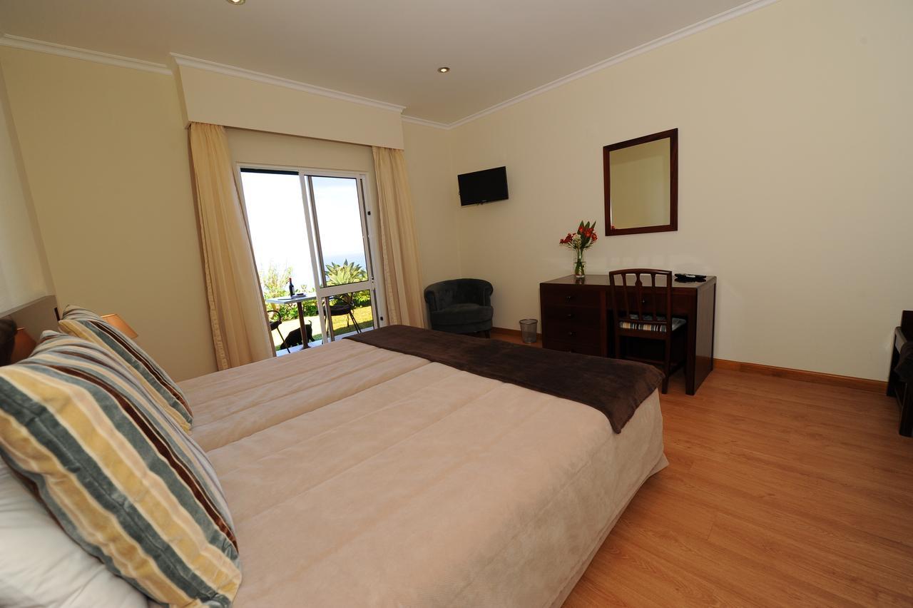 Residencial Farol Bed & Breakfast ปอนตา ดู ปาร์โก ภายนอก รูปภาพ